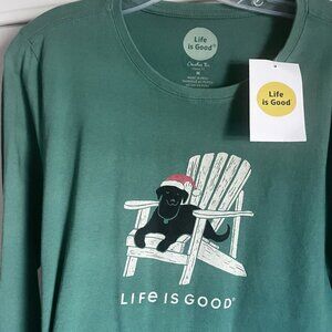 LIFE IS GOOD Black Lab Winter Dog Days Crusher Tee M Green Holiday Santa Hat